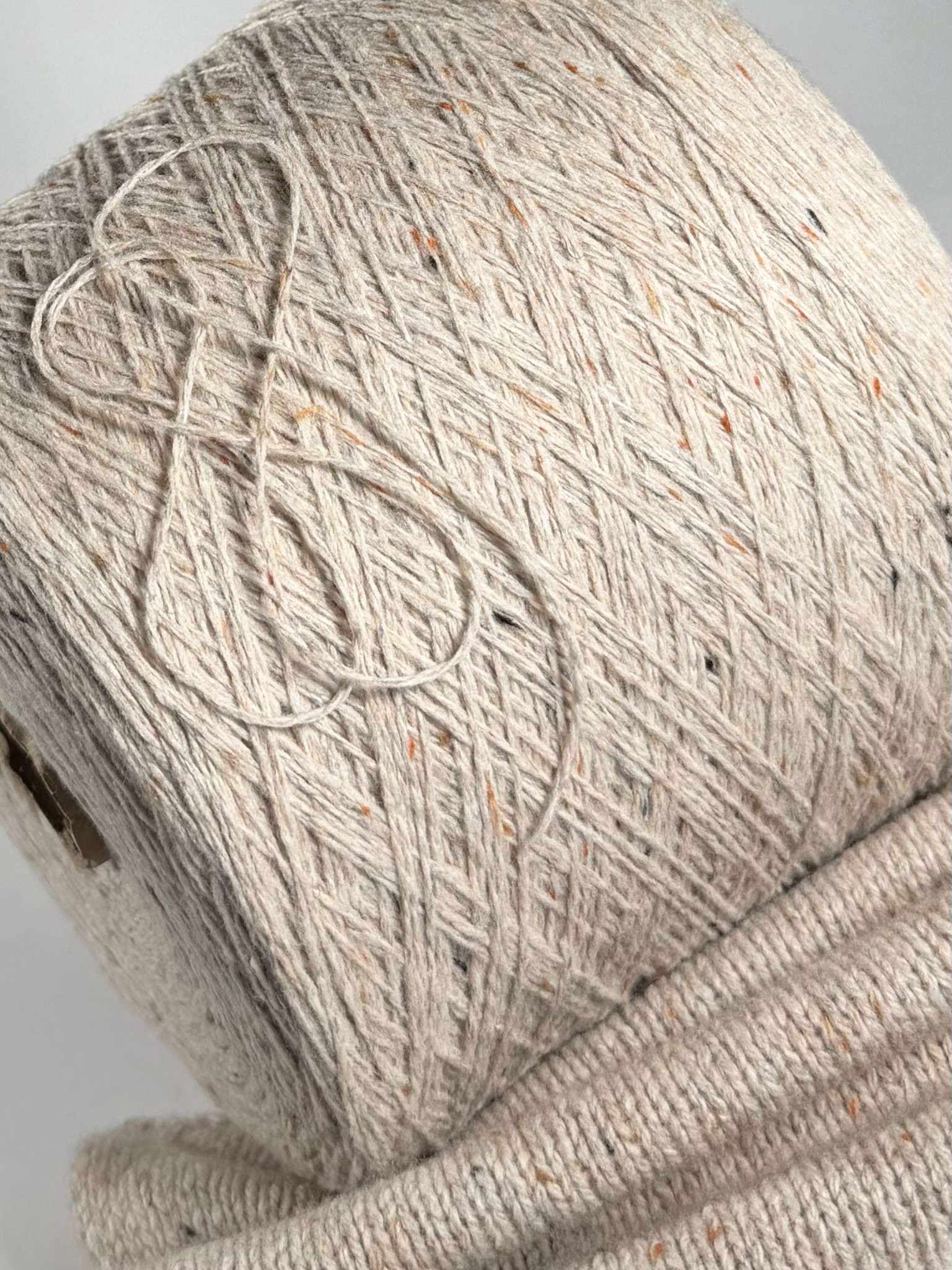 Lasilk Tweed Garn 450m/100g Beige 01